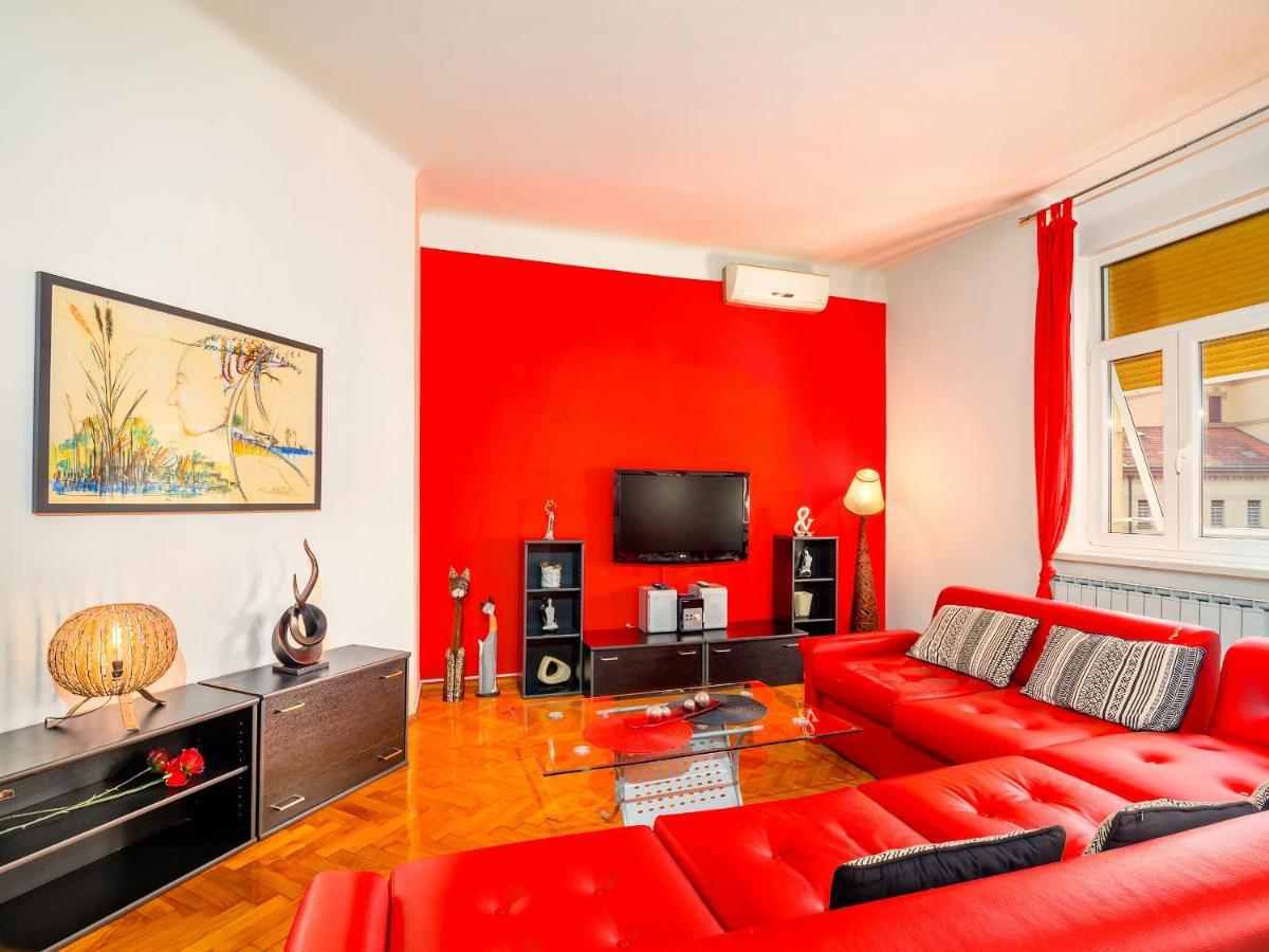 Grand In Strict Center Of Apartment Rijeka