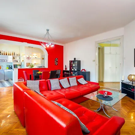 Grand Apartment In Strict Center Of Rijeka Exterior photo
