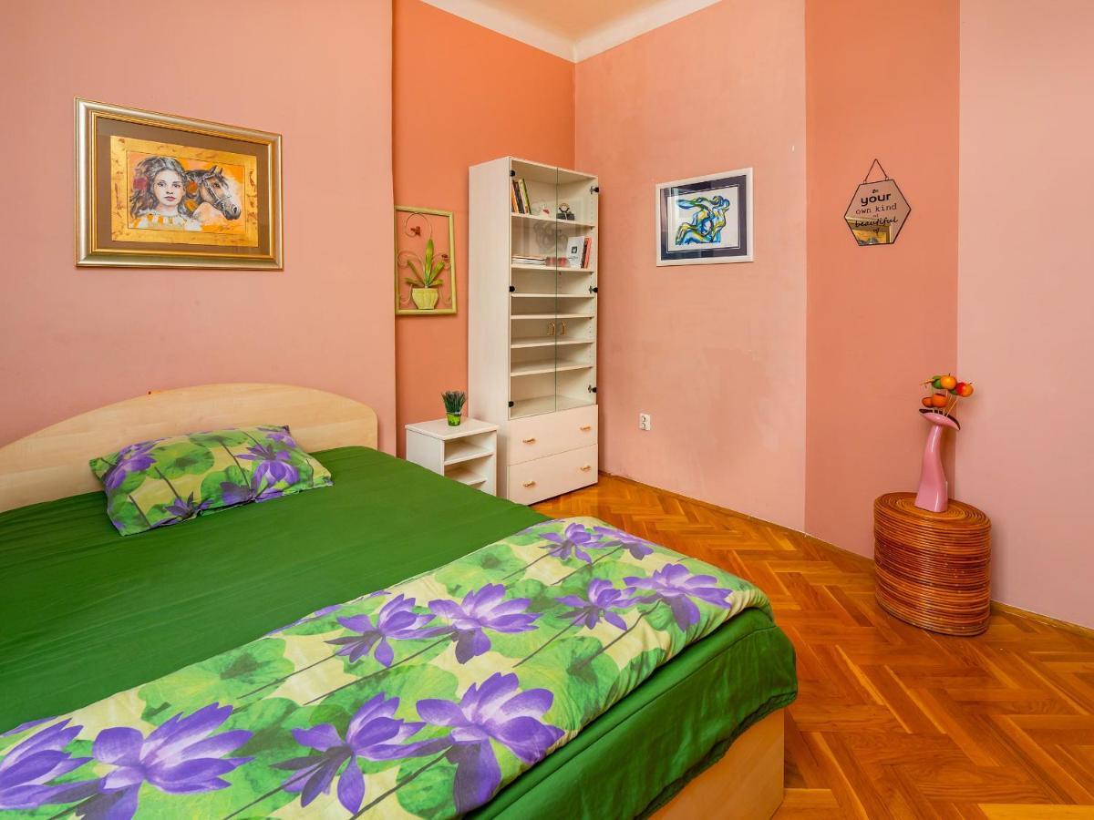 Apartment Grand In Strict Center Of Rijeka